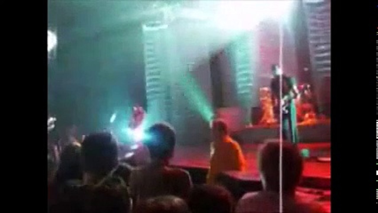 Muse - Knights of Cydonia, New York Hammerstein Ballroom, 08/03/2006