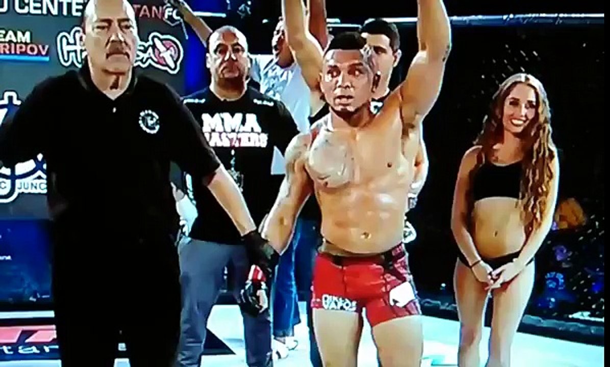 Damn MMA Fighter Accidently Punches Ring Girl In The Face After