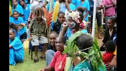 Anouck danse le Pilou (1)
