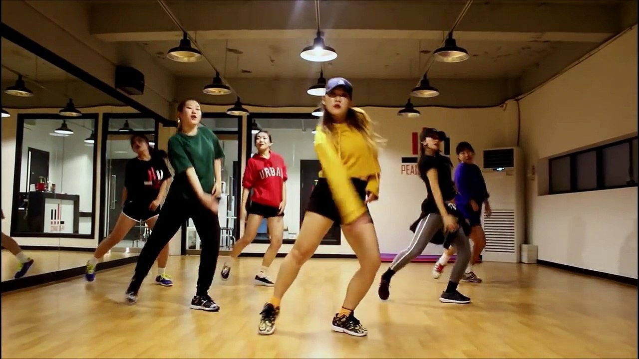 In My Room-Yellow Claw&DJ Mustard - Darlene Choreography - Peace Dance