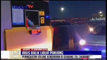 Gerbang Tol Cikarang Utama Padat