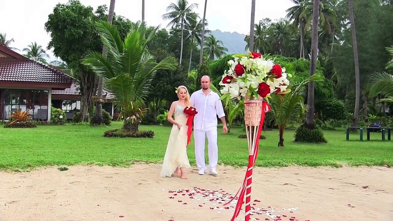 Wedding Ceremony in Koh Samui