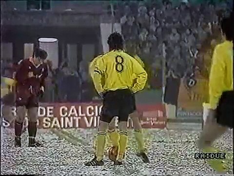 23.11.1988 - 1988-1989 UEFA Cup 3rd Round 1st Leg 1. SG Dynamo Dresden 2-0 AS Roma