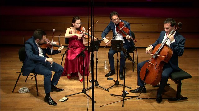 Piotr Ilitch Tchaïkovski : Quatuor à cordes n° 1 en ré majeur op. 11 - Moderato e semplice par le Quatuor Casal