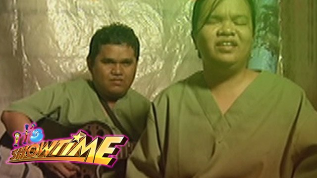 It's Showtime: Blind musicians | 12 Gifts of Christmas