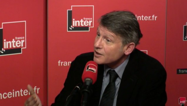 Vincent Peillon : La France est le seul pays européen à avoir gardé sa protection sociale en baissant ses déficits publics