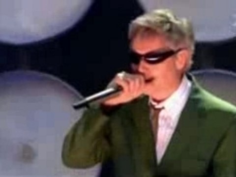 Beastie Boys - Intergalactic (Live Earth 2007)