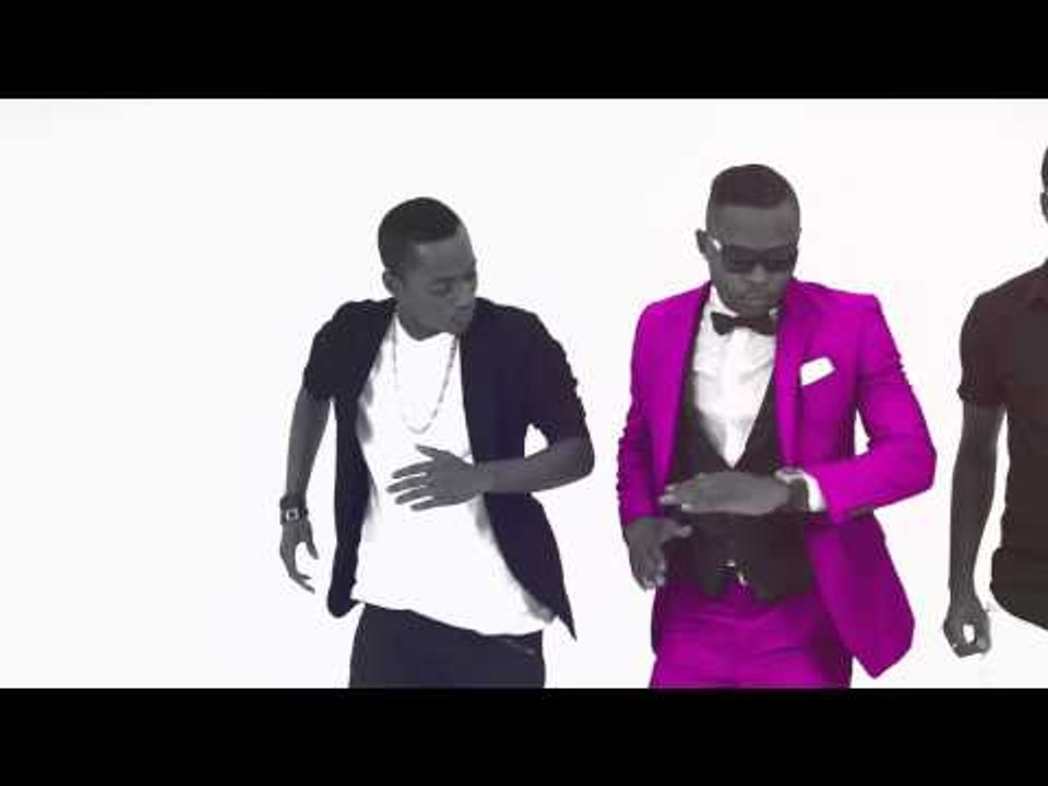 ROMXY DJ- hommage au Pr Douk SAGA (Clip Officiel)