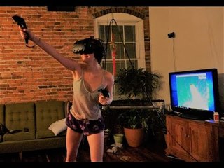 First Time VR Experience Leaves This Girl Enthralled