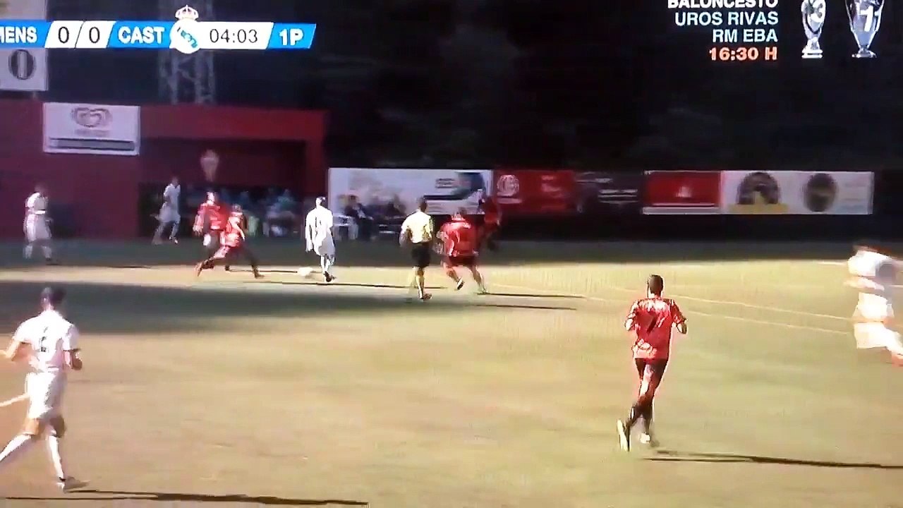 Martin Odegaard With Brilliant Dribble For Real Madrid Castilla!