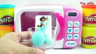 Play Doh Cooking Microwave Oven Playset with Disney Princess Figure Cinderella, Ariel, Snow White