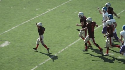 Un garçon malade veut marquer un touchdown pour son équipe préférée
