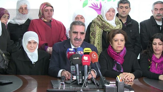 Turkey detains pro-Kurdish MPs as crackdown intensifies