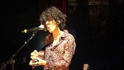 LP Le Trianon Paris 04-12-16 - Bonus LP Live 2 Last Songs | Music Video