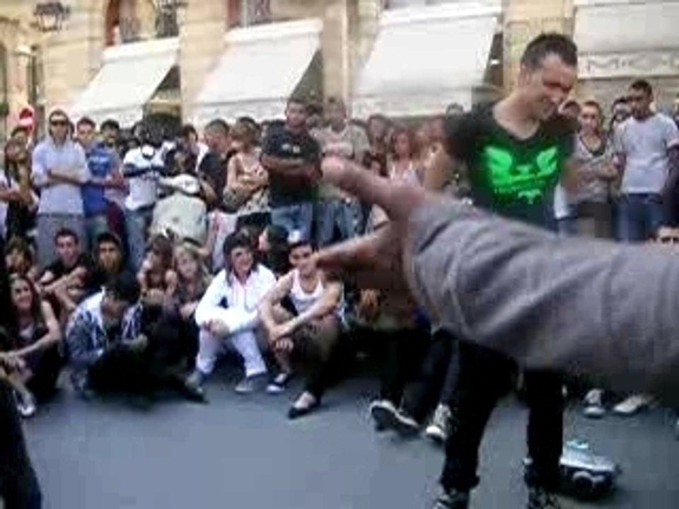 Tecktonik batel Bordeaux