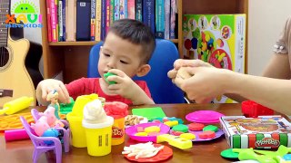 Thanksgiving for kids Homemade DIY Making Pizza Playdoh Toys with Elsa Peppa Pig Family