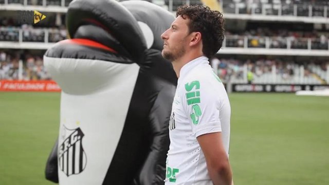 Valeu, Elano! Santos revela bastidores da despedida do camisa 11 dos gramados