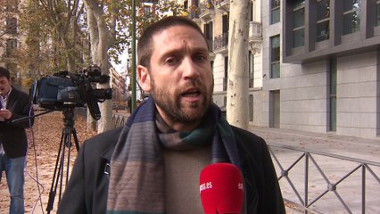 Libertad para los 5 detenidos por quemar fotos del Rey