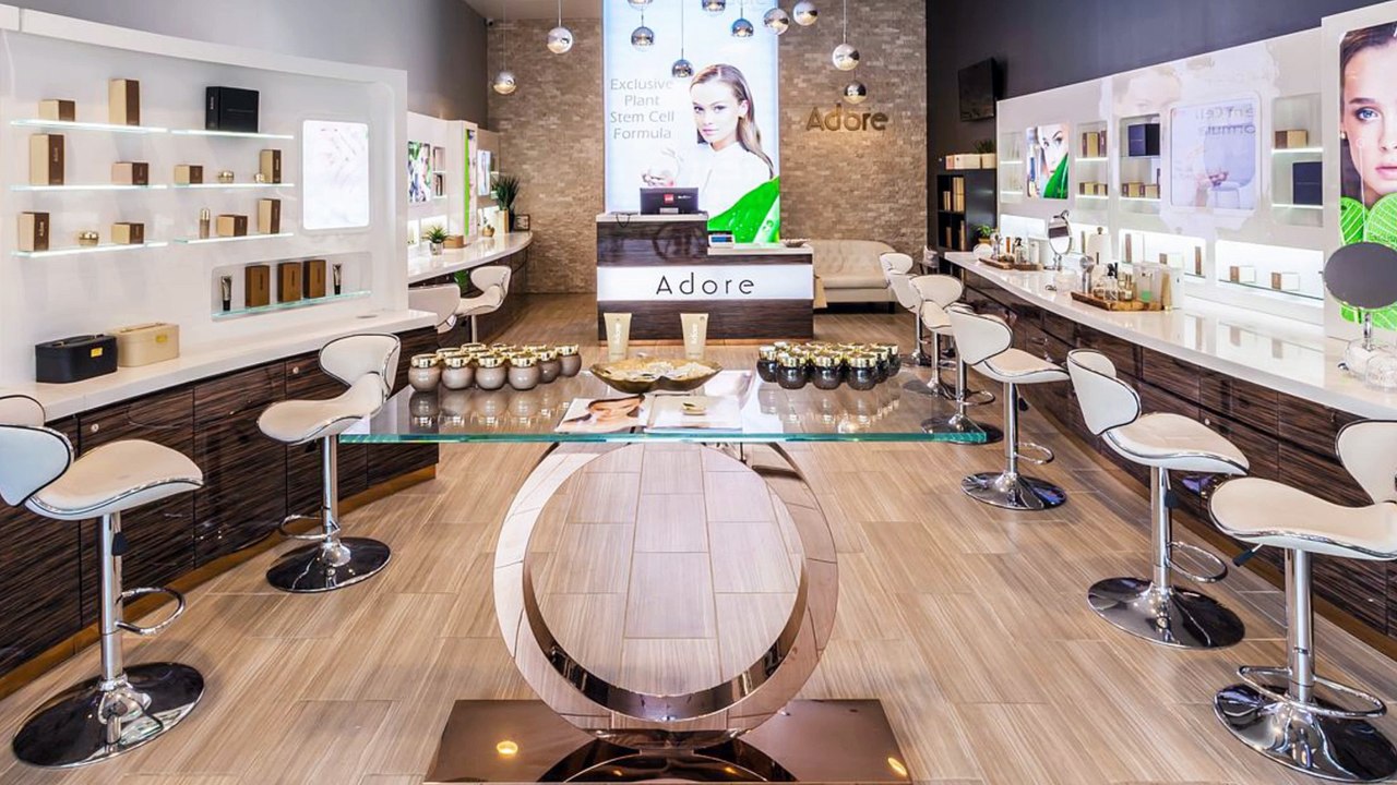 Adore Cosmetics Store Experience