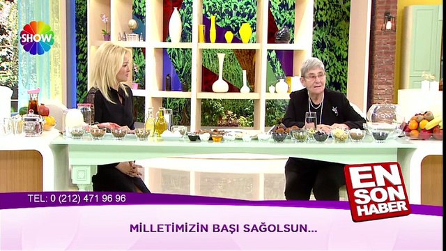 Canan Karatay şehitler için gözyaşları içinde şiir okudu | En Son Haber