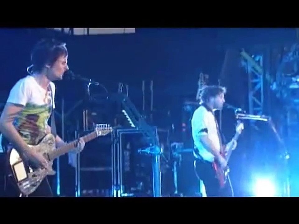 Muse - Supermassive Black Hole, Tokyo Summer Sonic Festival, 08/13/2006