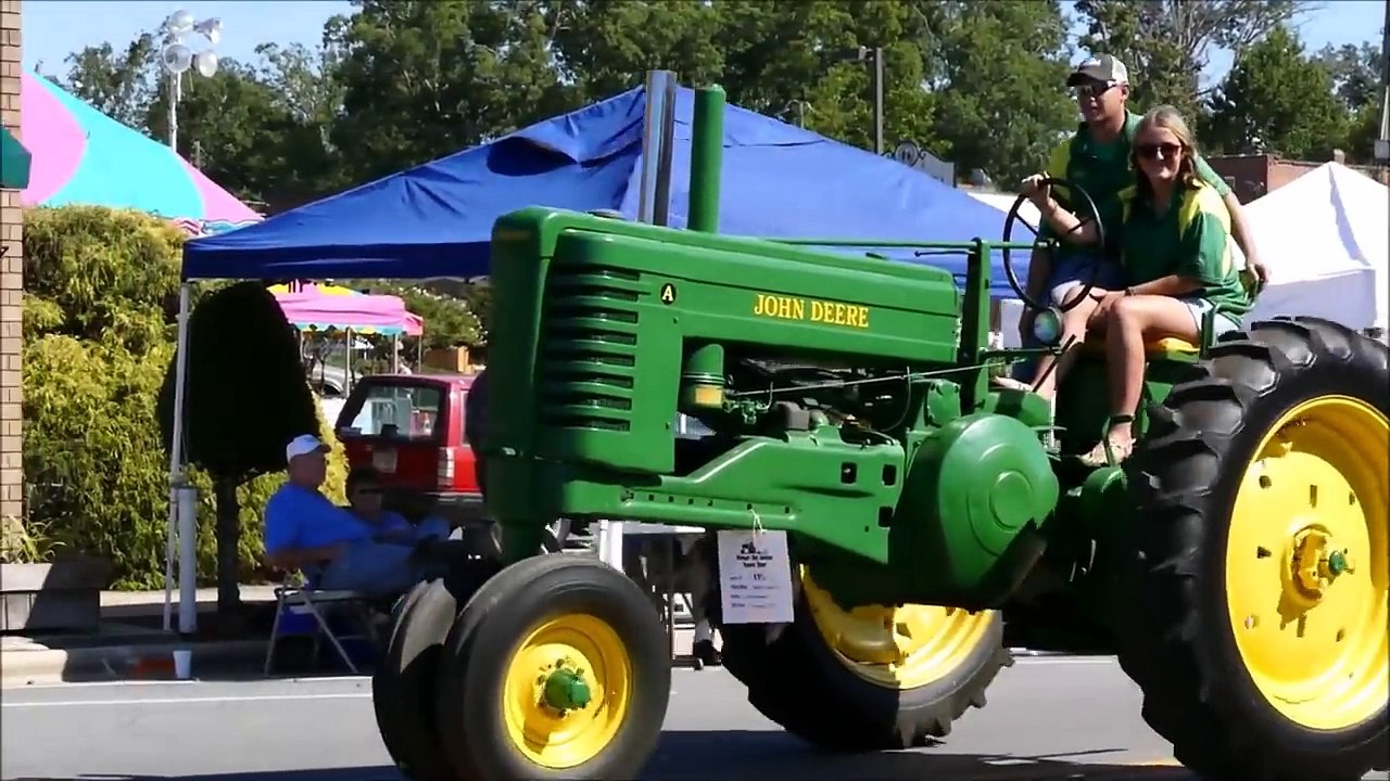Tractors for Children, More Tractors Working On The Farm for Kids