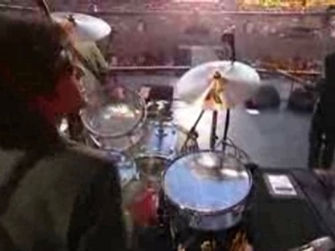 Beastie Boys - Sabotage (Live Earth 2007)