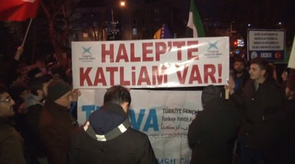 Rusya Büyükelçiliği önünde Halep protestosu
