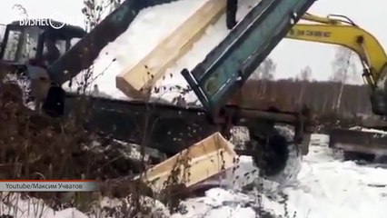 Власти Кемерово проверят видео со скидыванием в траншею гробов