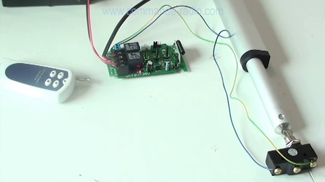 Comment Contrôler Moteur et Vérin électrique Avec Télécommande Sans Fil et Interrupteur de course