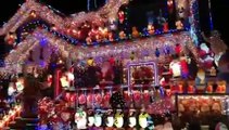 Voici la maison à la décoration de Noel la plus dingue du monde...