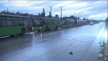 Евакуація цивільних і повстанців зі східних кварталів Алеппо затримується