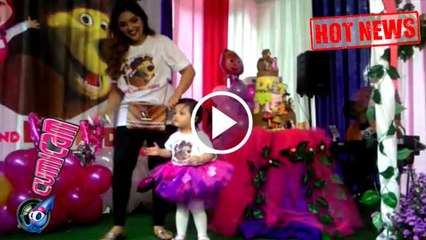 Pakai Rok Tutu, Arsy Cantik dan Menggemaskan - Cumicam 14 Desember 2016