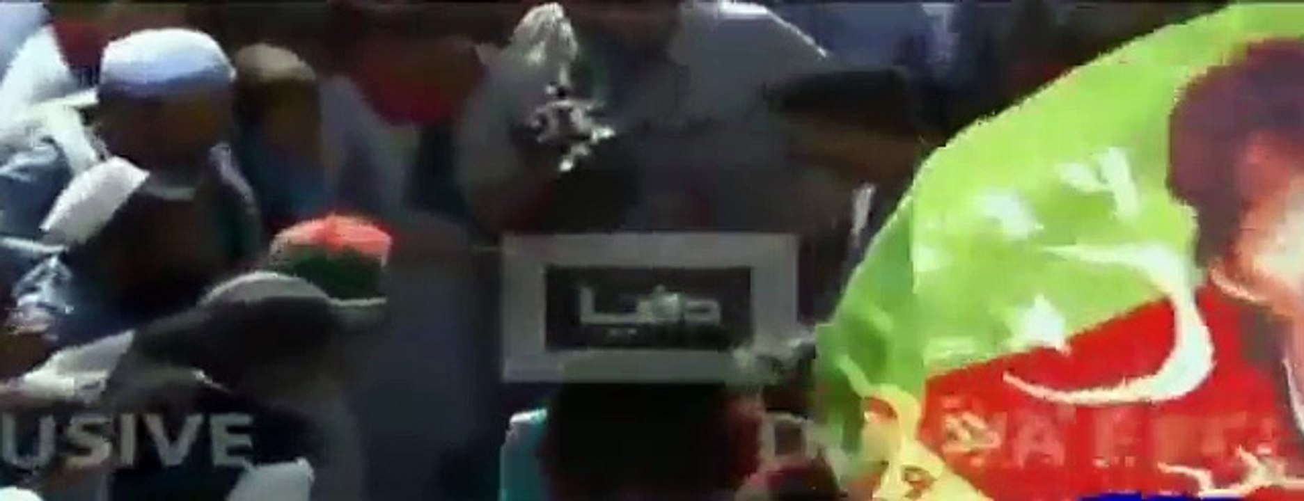 PTI Workers Again Misbehaving With Girl In Peshawar Jalsa - YouTube