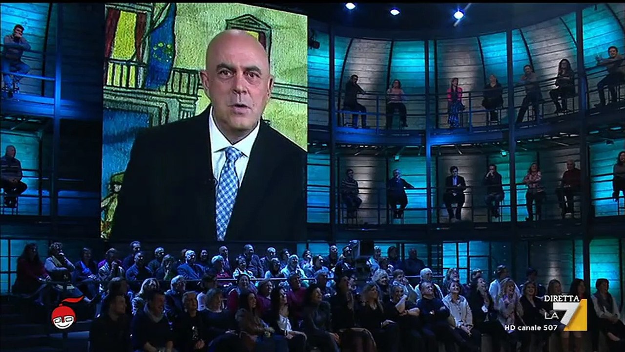 La Copertina di Maurizio Crozza a diMartedì del 13 Dicembre 2016