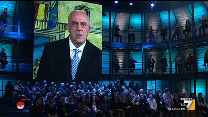 La Copertina di Maurizio Crozza a diMartedì del 13 Dicembre 2016