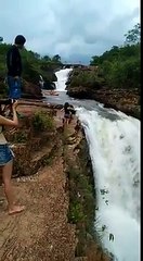 Descendo a Cachoeira da Fumaça, em... - Cultura FM Primavera do Leste