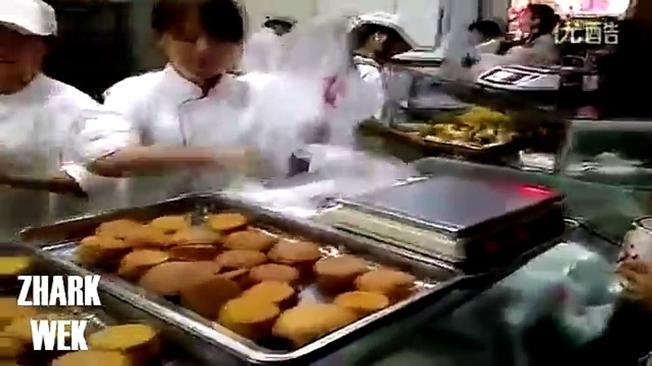 Best Fast Workers In The World Compilation  People Are Awesome_0002