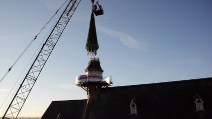 Spectaculaire: démontage du clocher de l’oratoire de l’église des Pères Croisiers 2/4