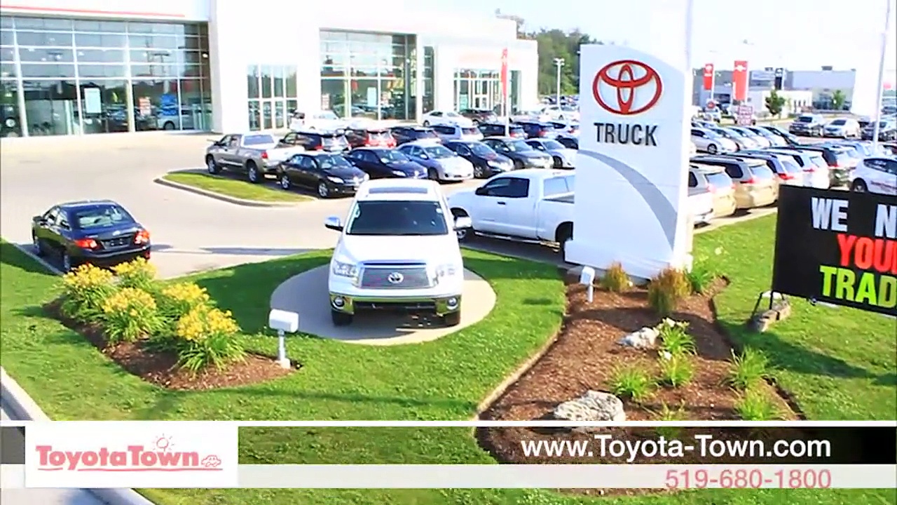 Toyota Town Reviews | Toyota Dealer London, ON