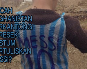 VIRAL: Sepakbola: Messi Bertemu Bocah 'Kantong Keresek'