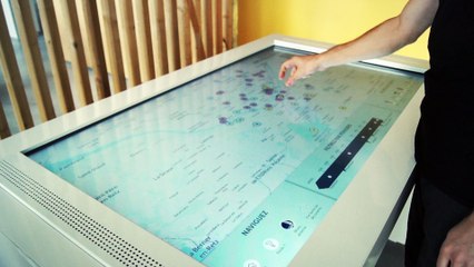 Table multitouch pour présenter l’actualité archéologique de l’agglomération de Nantes.