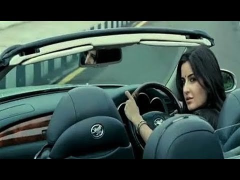 Katrina Kaif's Driving Skills Questioned As She Crashes A Car In 'Fitoor'!