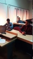 Student Singing “Aaj Parhane Ki Zid Na Karo” in Front of Teacher in Pakistan