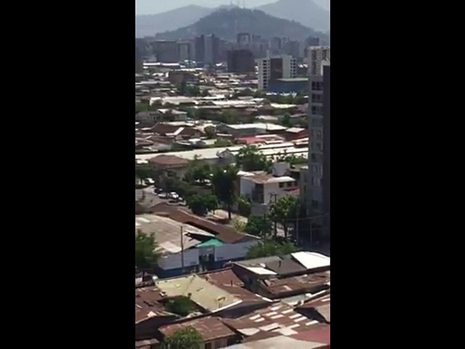 momento del incendio en chile donde perdio la vida una dominicana