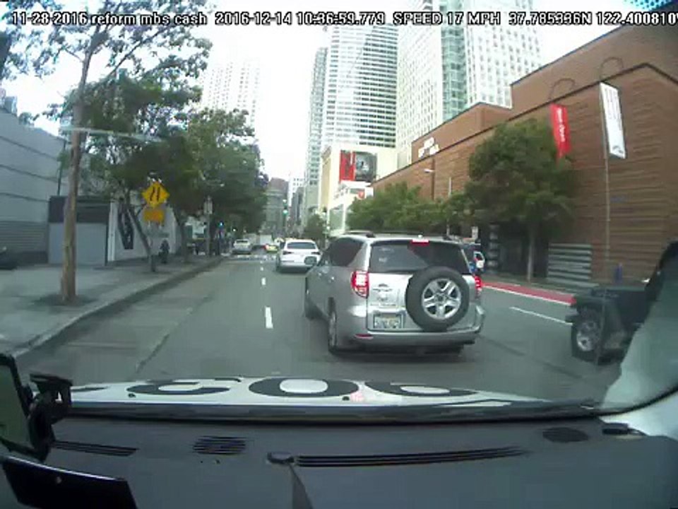 Driverless Uber running red light