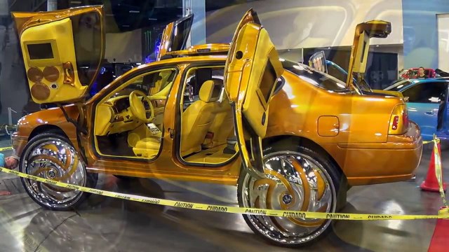 Supercars & Custom Tuning. Miami Dub Auto Show 2013 & HOT GIRLS