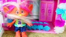 TROLLS POPPY PREGNANT AGAIN?!? Trolls Movie Parody After Wedding Baby Birth Dream Needs Doctor