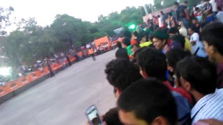[MP4 720p] Bike stunt in jaipur