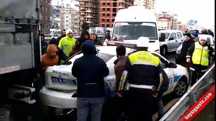 Rize’de 20 aracın karıştığı zincirleme trafik kazası: 8 yaralı